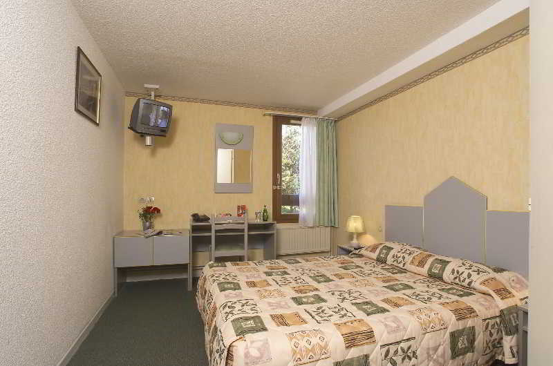 Logis Cris Hotel Et Restaurant, Lyon Sud-Est Corbas Zimmer foto