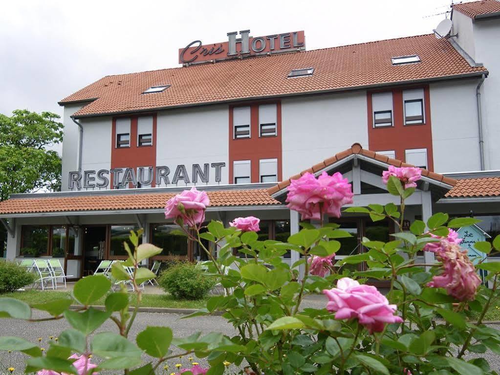 Logis Cris Hotel Et Restaurant, Lyon Sud-Est Corbas Exterior foto